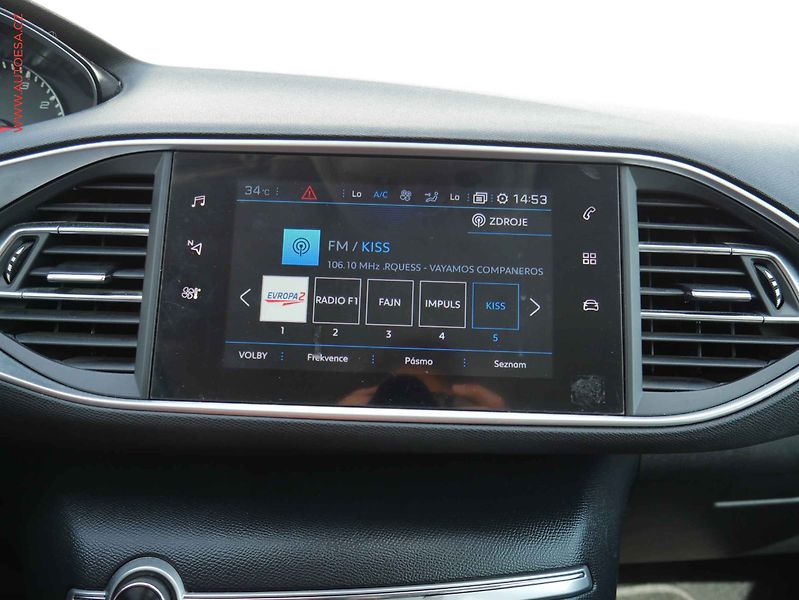 Peugeot 308 (2019) 1.2PT, AC, park.asist - fotka 16 z 20