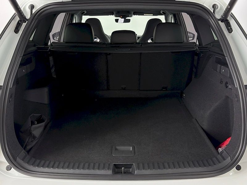 Volkswagen Tayron (2025) R-Line 2.0 TDI 142kW 4Motion D - fotka 44 z 48