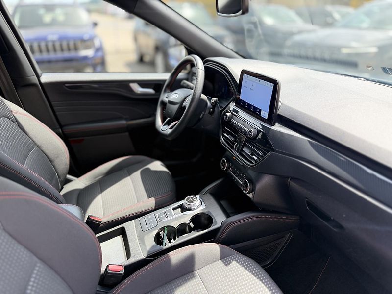 Ford Kuga (2023) 2.5,HYBRID,ST-LINE,E85!! - fotka 34 z 35