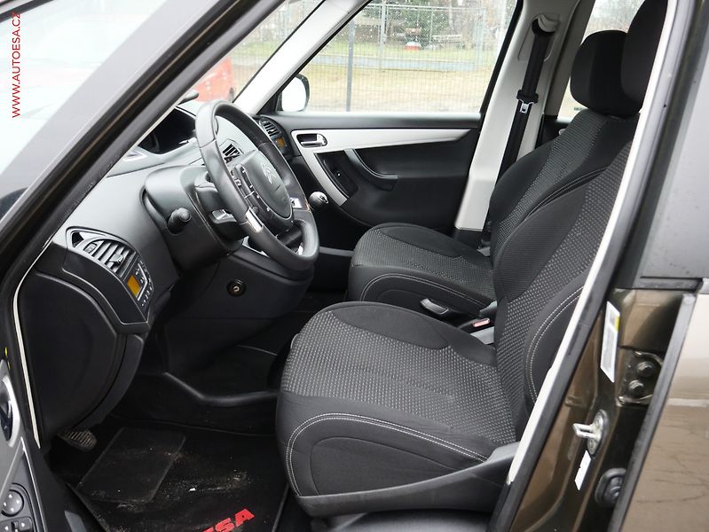 Citroën C4 Picasso (2013) 1.6 VTi, ČR, AC, tempo, +ALU - fotka 8 z 18