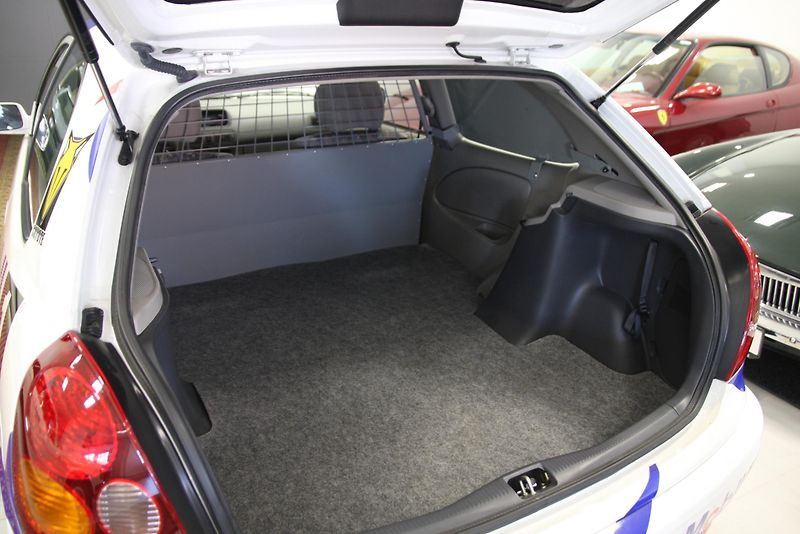 Toyota Corolla (1999) 1.3 4E-FE - fotka 6 z 8