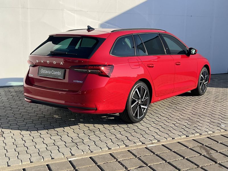 Škoda Octavia (2026) Combi Dynamic 7DSG 1,5TSI - fotka 5 z 6