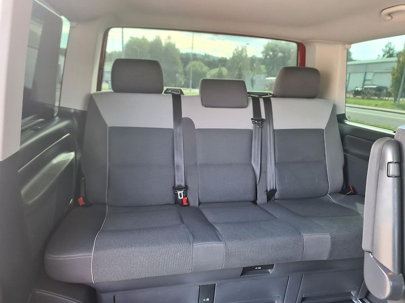 Volkswagen Multivan (2011) 2.0 TDi 103-KW WEBAST OLOMOUC - fotka 18 z 109
