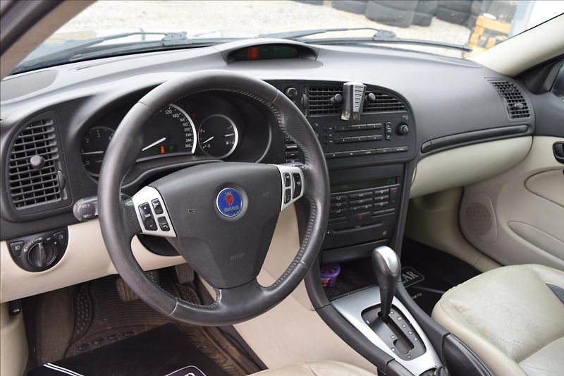Saab 9-3 1,9 TID 110KW AUTOMAT 2XKOLA - fotka 16 z 47