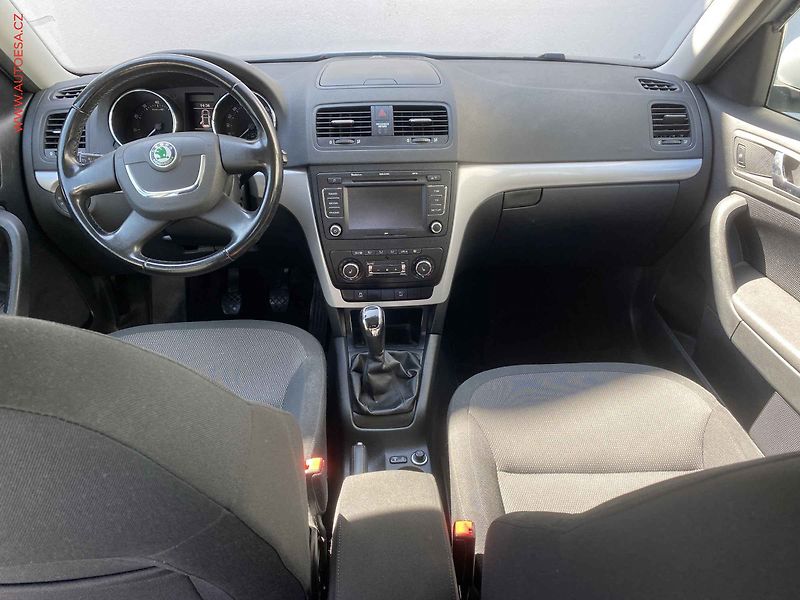 Škoda Yeti (2011) 1.2 TSi, Ambition, +kola - fotka 8 z 17