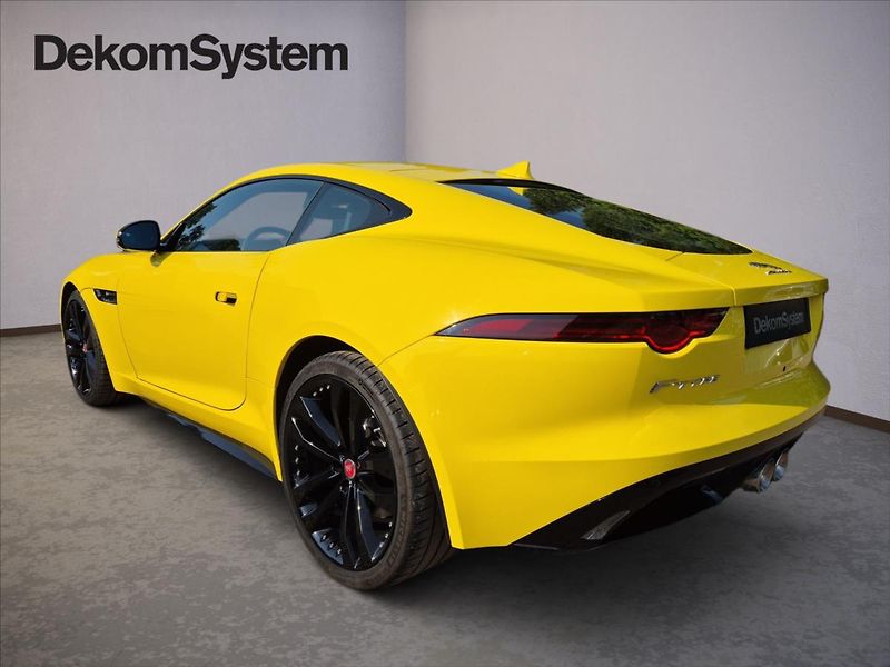 Jaguar F-Type 3,0 P380 RWD YUNNAN YELLOW - fotka 4 z 19