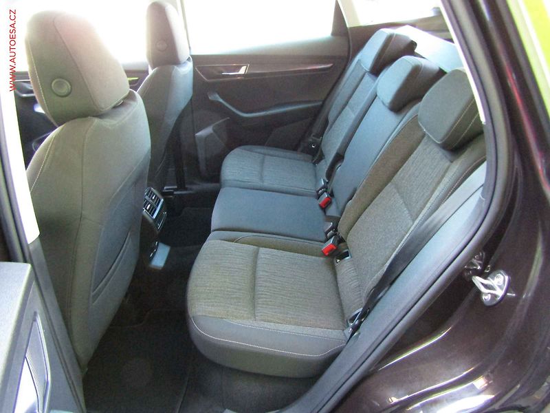 Škoda Karoq (2019) 1.6TDi, ČR, DSG, navi - fotka 10 z 21