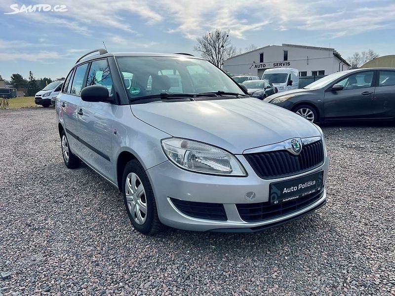 Škoda Fabia (2011) 1.2 TSI 63kW Klima,ServisŠkoda - fotka 4 z 18