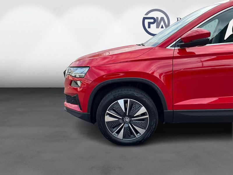 Škoda Karoq 1.5TSI TOP SELECTION 110kW - fotka 10 z 23