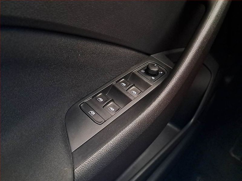 Škoda Scala (2020) Monte Carlo 1.5 TSI - fotka 19 z 21