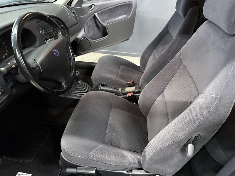 Saab 900 (1995) 2.0I TURBO,136KW, top - fotka 15 z 34
