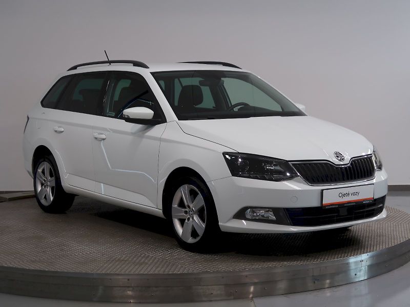 Škoda Fabia (2016) STYLE 1.2TSI 81KW DSG - fotka 6 z 37