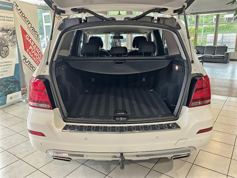 Mercedes-Benz GLK 220 CDI A/T 4MATIC BIXENON ČR - fotka 12 z 24
