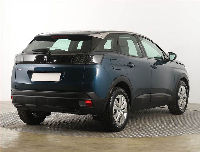 Peugeot 3008 (2022) Active 1.5 BlueHDi, digi klima - fotka 5 z 22