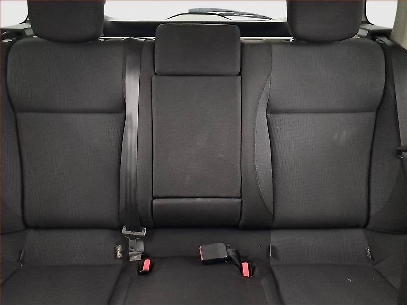 Renault Laguna (2010) 1.5 dCi, po STK, Tažné - fotka 10 z 16