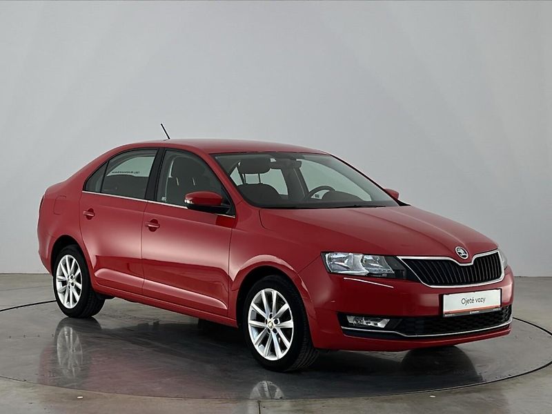Škoda Rapid Style - fotka 14 z 28