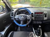 Mitsubishi Outlander (2010) 2.2 DI-D, 130kw 4x4 - náhled 15