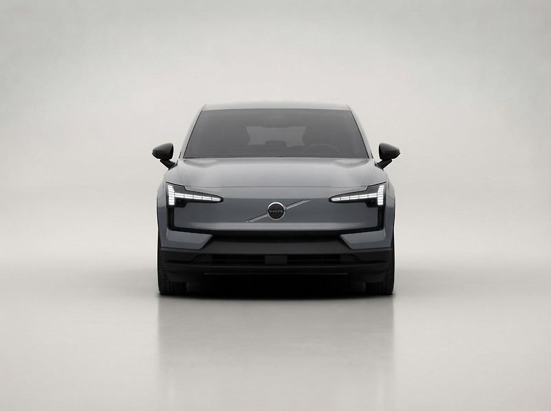 Volvo EX30 (2026) P5 Long Range PLUS - fotka 9 z 15