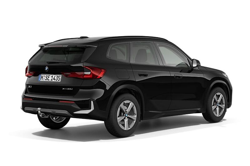 BMW X1 xDrive23d - fotka 2 z 4