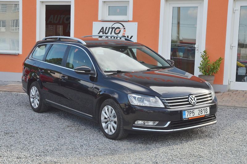 Volkswagen Passat (2014) 2.0 TDi 103kW Bi-XENON / TAŽNÉ - fotka 1 z 39