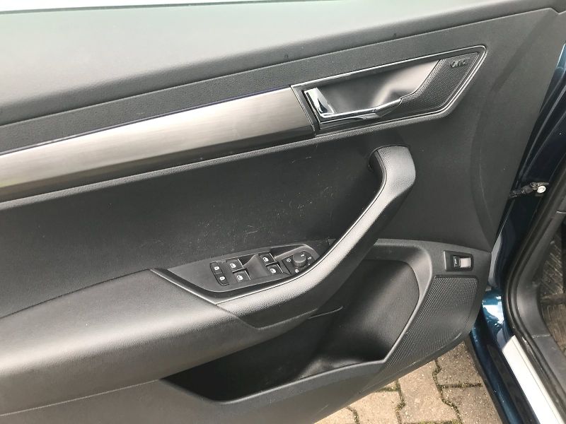 Škoda Karoq (2018) STYLE 1,5 TSI DSG - fotka 18 z 26