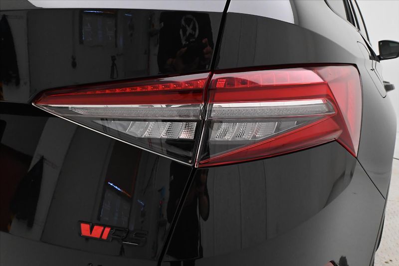 Škoda Kodiaq 2,0 TSI 180kW RS DSG 4x4 Záruk - fotka 25 z 26