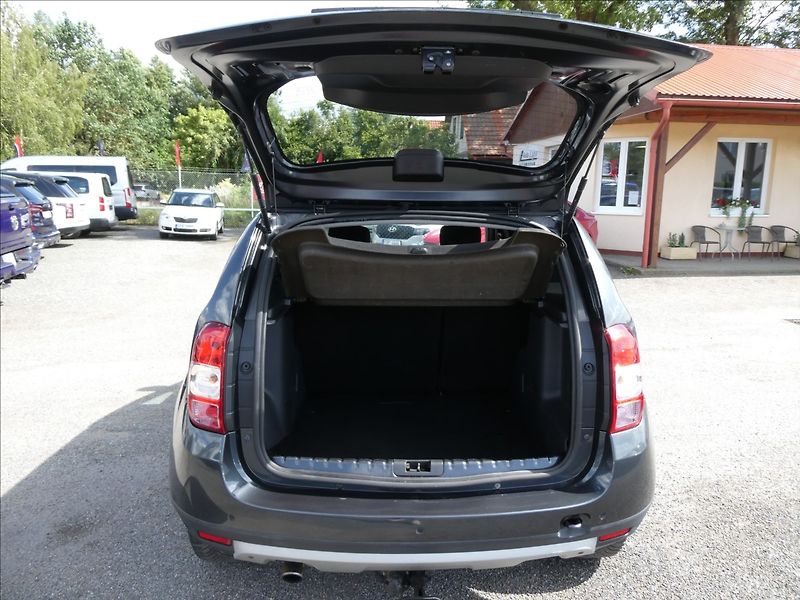Dacia Duster 1,2 TCe 92 kW Prestige,TZ,navi - fotka 19 z 39