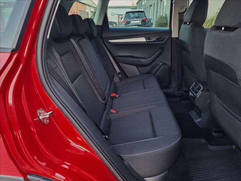 Škoda Karoq 2.0TDI Ambition,ČR,1.Majitel - fotka 15 z 50