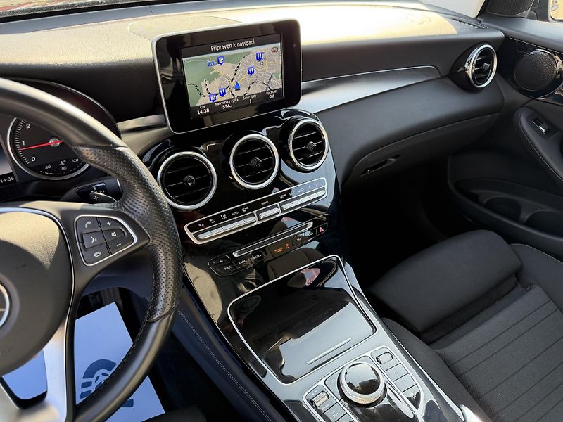 Mercedes-Benz GLC 220d 125kW 4Matic - fotka 40 z 68