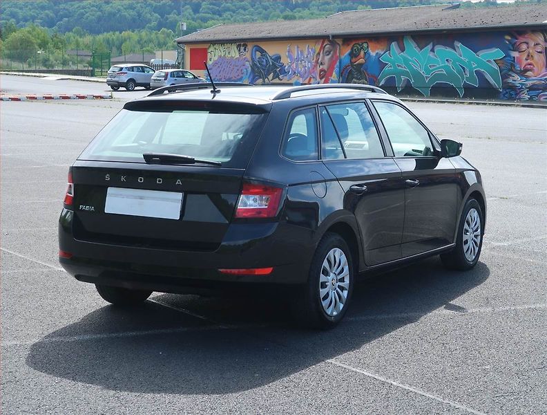 Škoda Fabia (2022) 1.0 TSI, ČR,1.maj, Serv.kniha - fotka 5 z 14