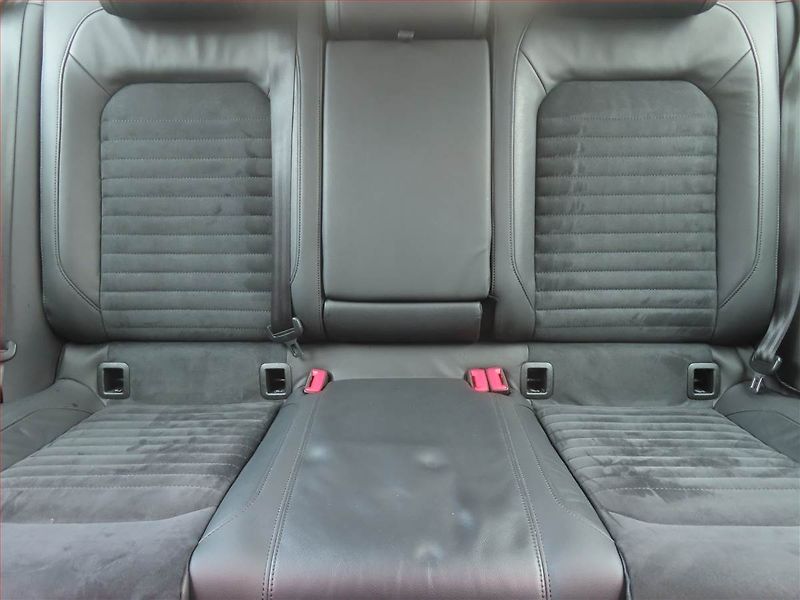 Volkswagen Passat (2017) 2.0 TDI, Automat, Kůže, Navi - fotka 10 z 17
