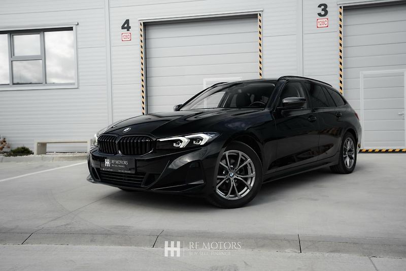 BMW Řada 3 (2022) 320d Touring 140kW Facelift - fotka 1 z 40