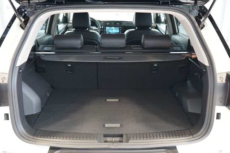 KGM Korando (2026) ELEGANT 1.5 GDI-T 72706 - fotka 10 z 15