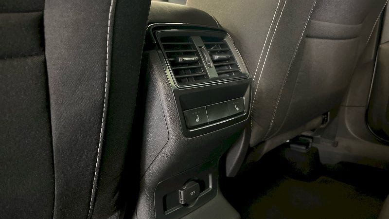 Škoda Karoq (2022) Sportline 1.5 TSI 110kW - fotka 18 z 33
