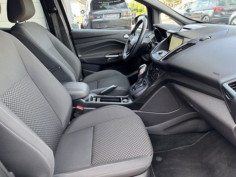 Ford C-MAX (2018) 1.5i Ecoboost Automat Xenony - fotka 17 z 48