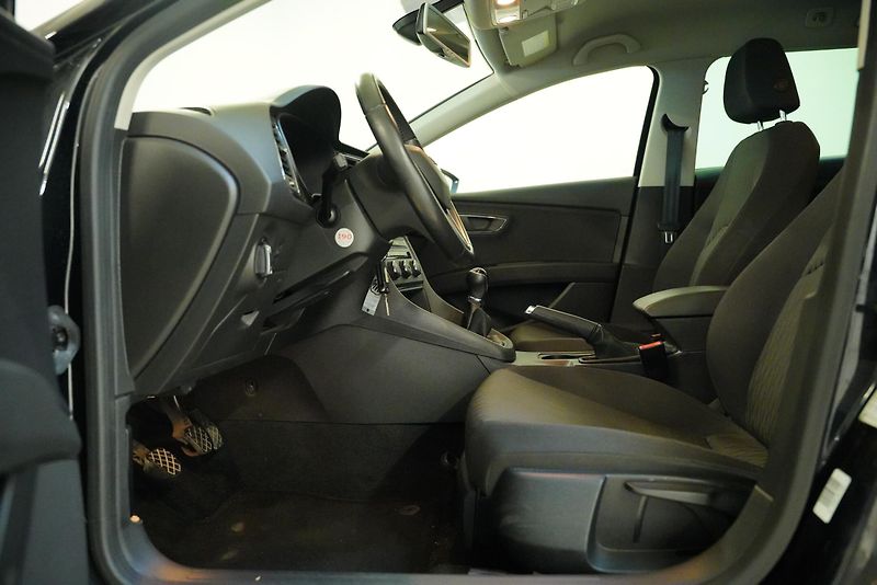 Seat Leon - fotka 11 z 27