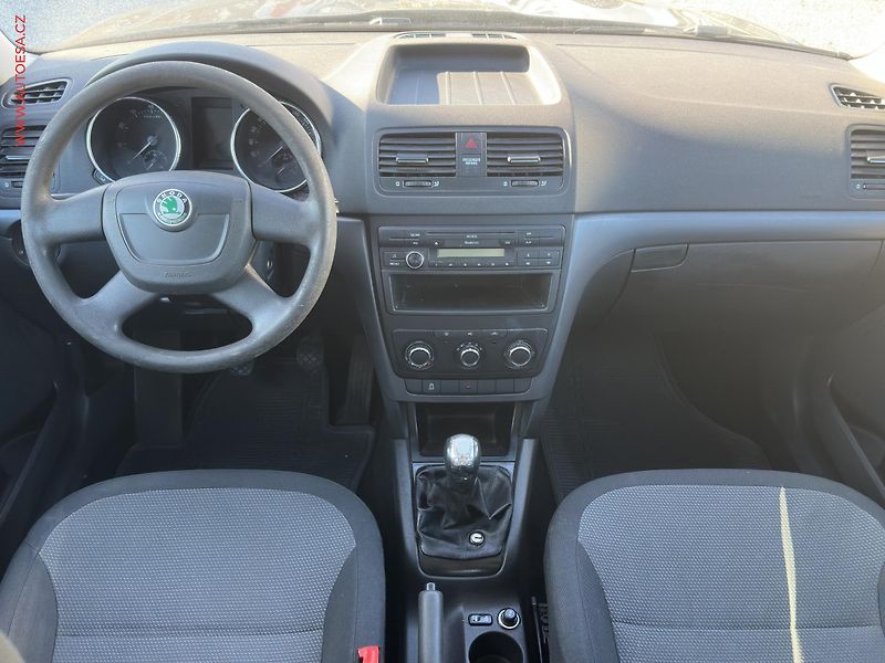 Škoda Yeti (2010) 1.2TSi, ČR, AC, el. výbava - fotka 8 z 15