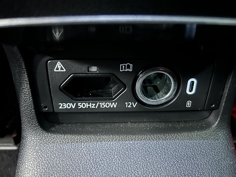Škoda Kodiaq (2022) 2.0TDi L&K DSG 4x4 LED TZ - fotka 31 z 40