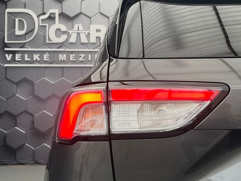 Ford Kuga 2.5 HEV 4x4 TITANIUM ZAMLUVENO - fotka 39 z 63