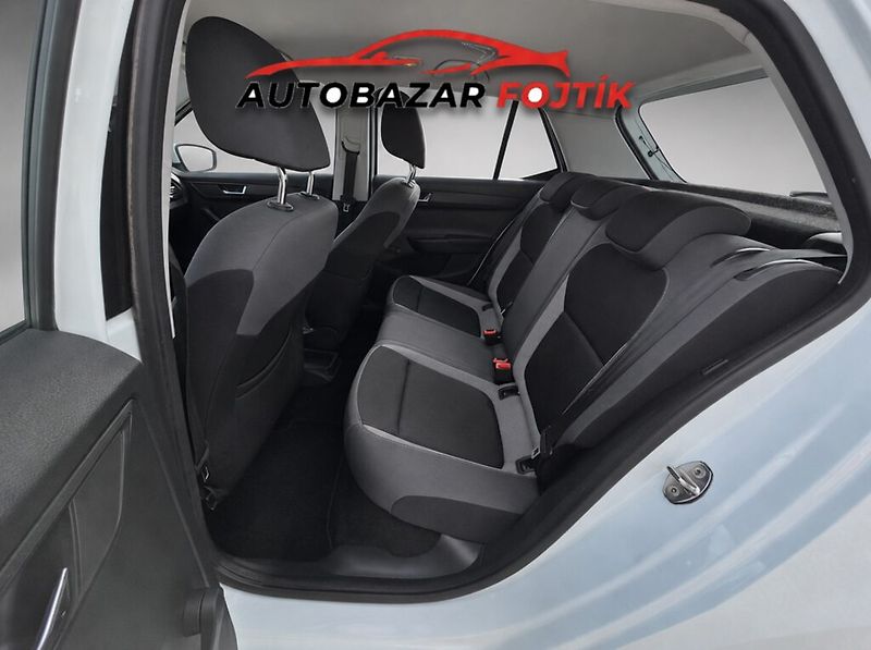 Škoda Fabia (2015) 1.0 MPI 44 kW Ambition - fotka 12 z 23