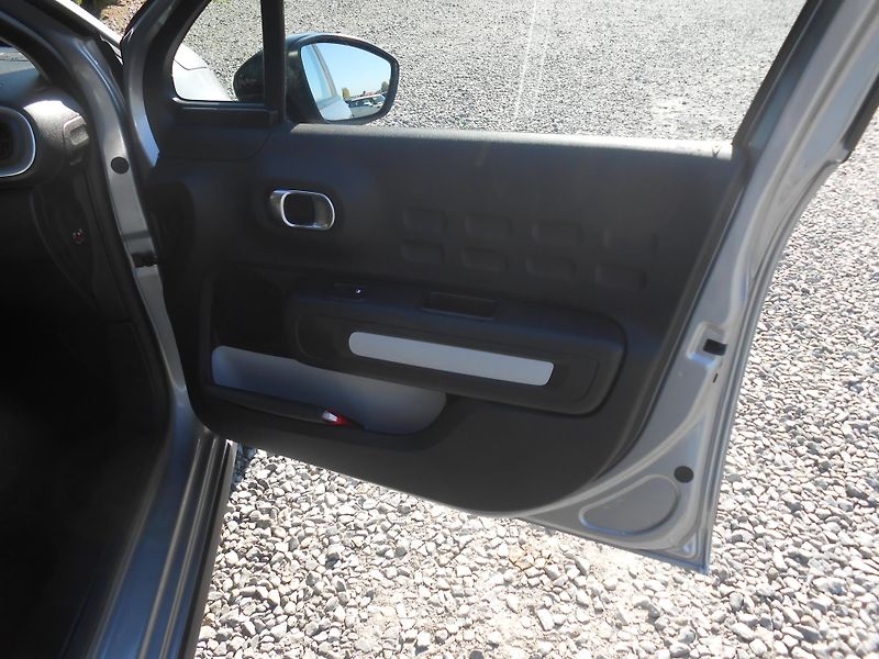 Citroën C3 NAVI, AIRBUMP,104TKm - fotka 14 z 35