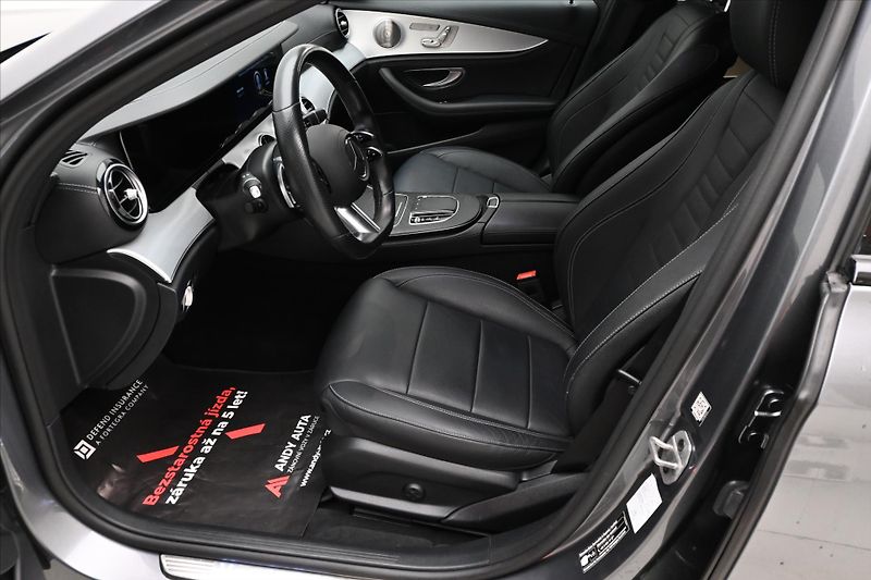 Mercedes-Benz Třídy E 2,0 300de 225kW 4Matic Záruka - fotka 13 z 30