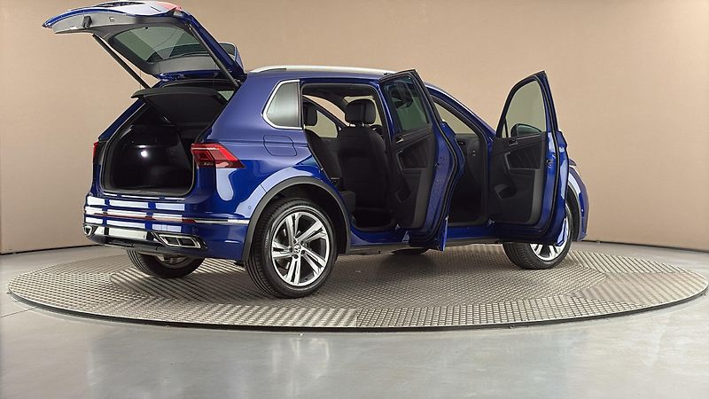 Volkswagen Tiguan 2.0 TDI DSG 4MOTION R-Line - fotka 6 z 32