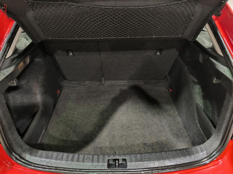 Škoda Scala (2020) 1.6 TDi, Ambition, DSG - fotka 7 z 17