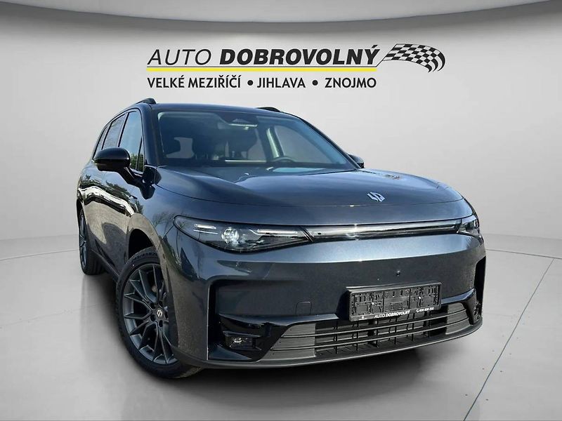Leapmotor C10 (2025) Design 81,9 kWh AWD/172078 - fotka 12 z 40