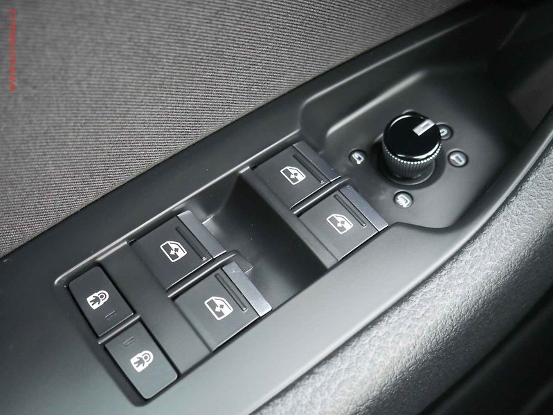 Audi A6 (2018) 3.0TDi Quattro, AT, LED - fotka 11 z 23