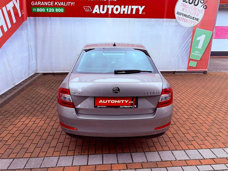 Škoda Octavia 1.4 TSi DSG Style, Navi, TOP - fotka 8 z 27