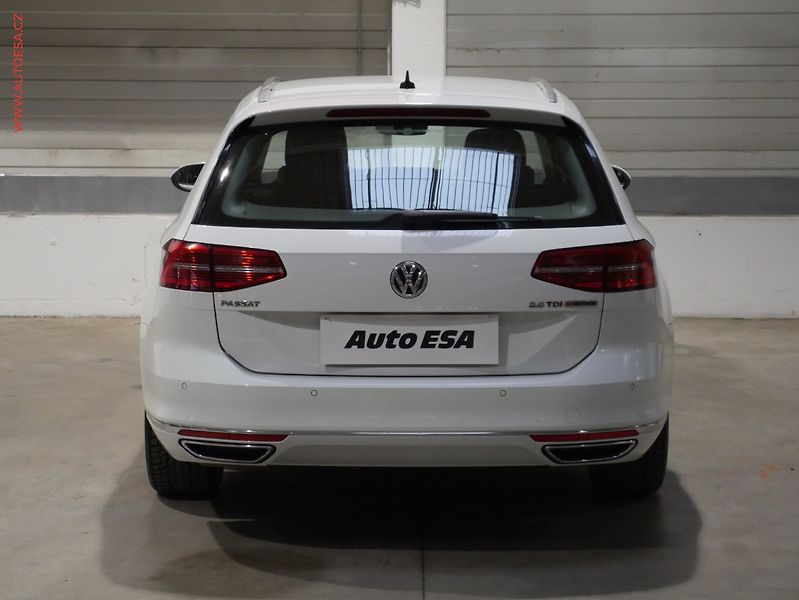 Volkswagen Passat (2015) 2.0Bi-TDi 4x4, ČR, DSG, LED - fotka 5 z 18
