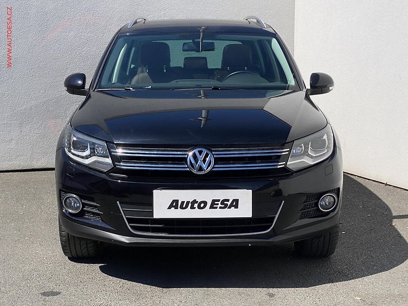 Volkswagen Tiguan (2012) 2.0 TSi 4x4, Sport&Style - fotka 2 z 19