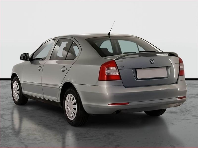 Škoda Octavia (2011) Elegance 2.0 TDI, Serv.kniha - fotka 4 z 24